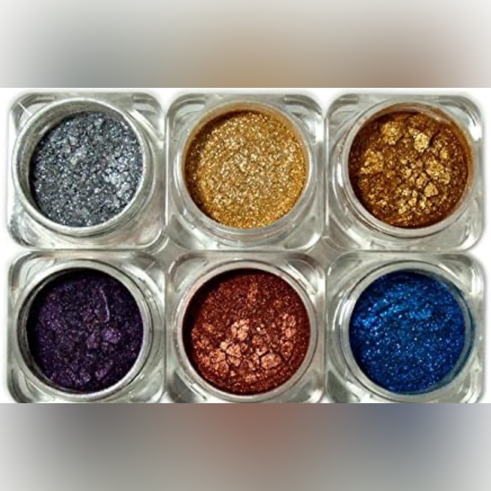 Powder Pigment for Makeup - Picture 2 of 3